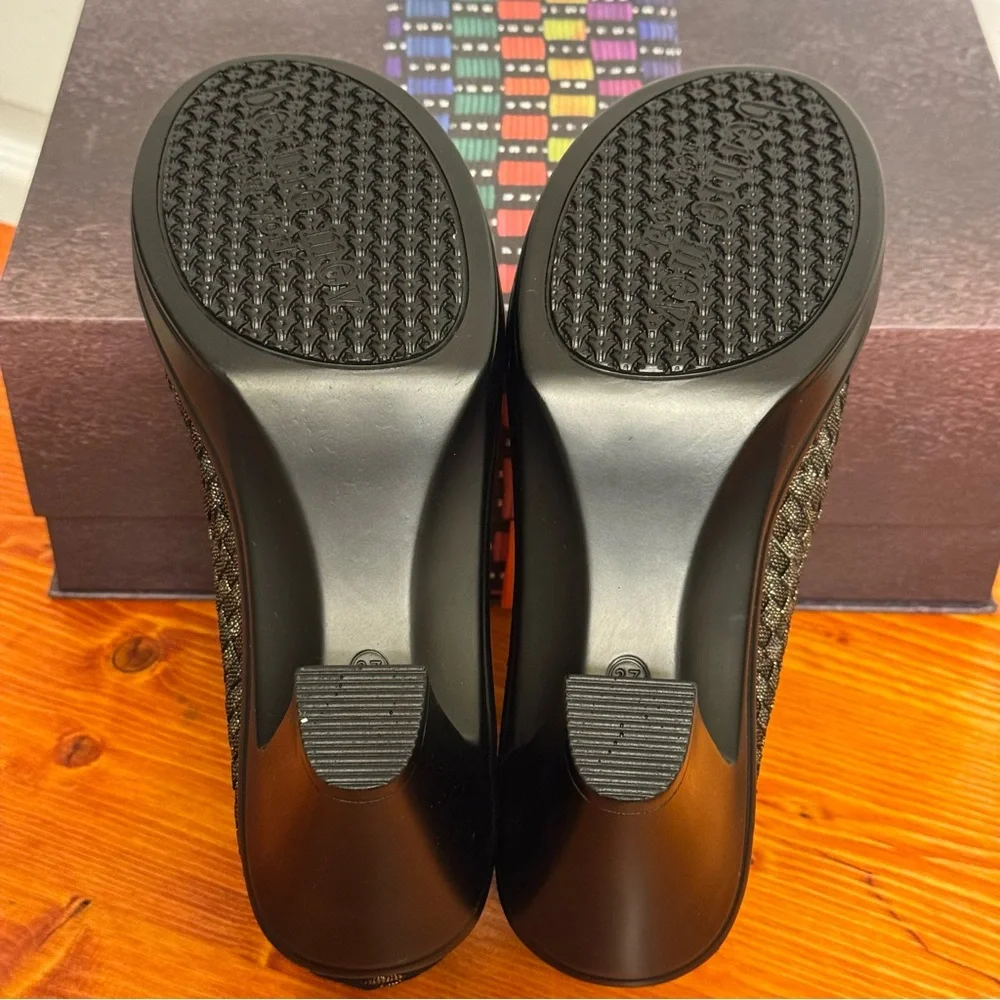 Bernie Mev Women's Chesca Gold/Black Shimmer Mid Heels Size 37 - Picture 6 of 7